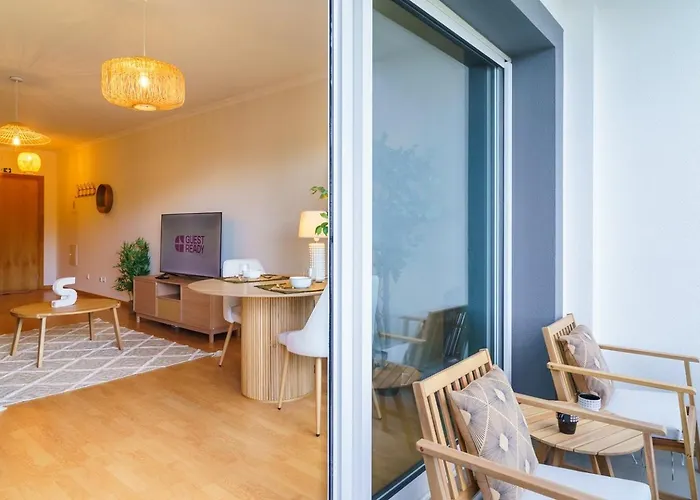 Guestready - A Sweet Escape In Canico *