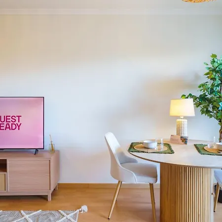 Guestready - A Sweet Escape In Canico * Santa Cruz (Madeira)